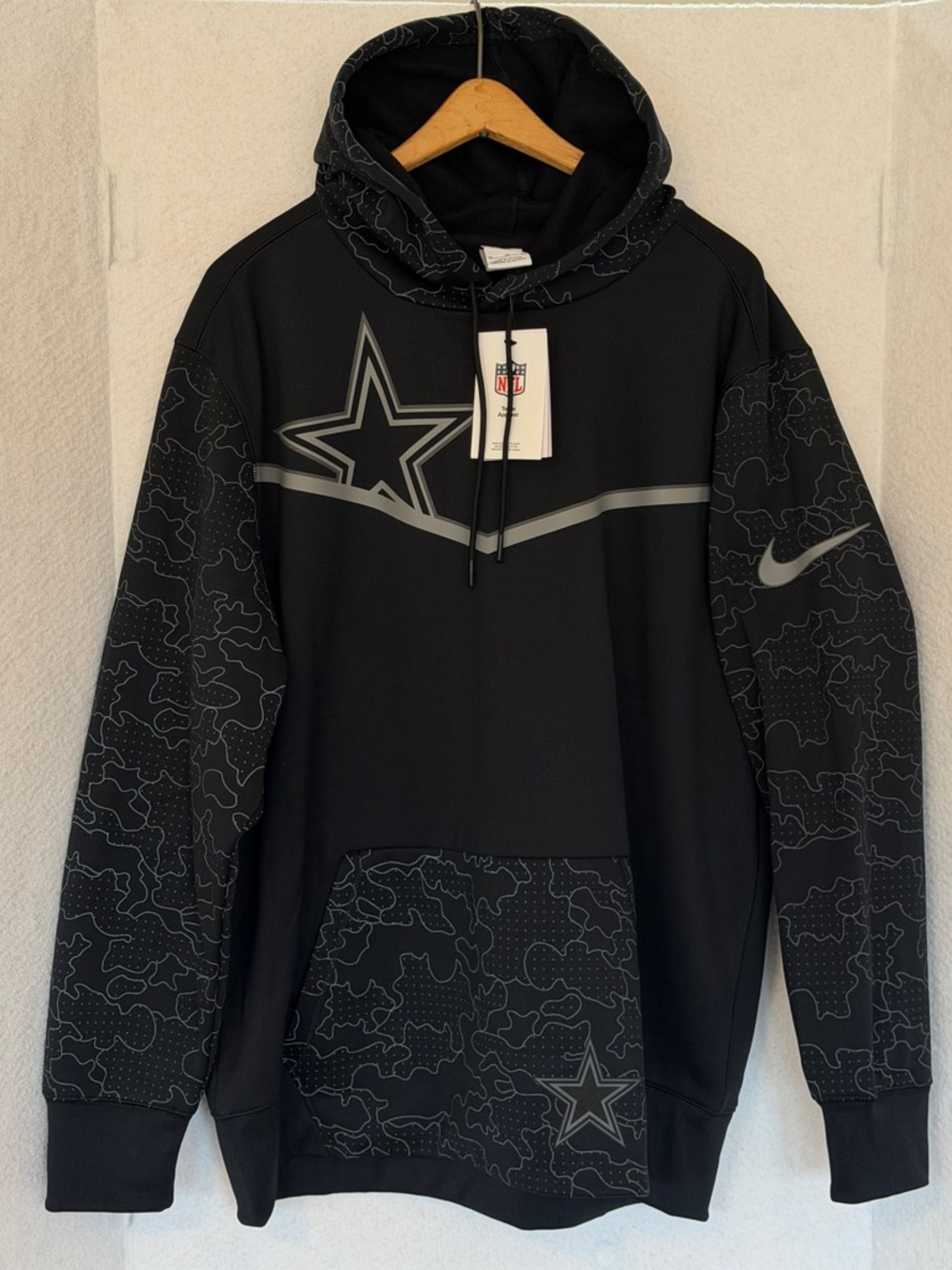 NWT Nike NFL Dallas Cowboys Reflective Chevron Performance Pullover Hoodie XL